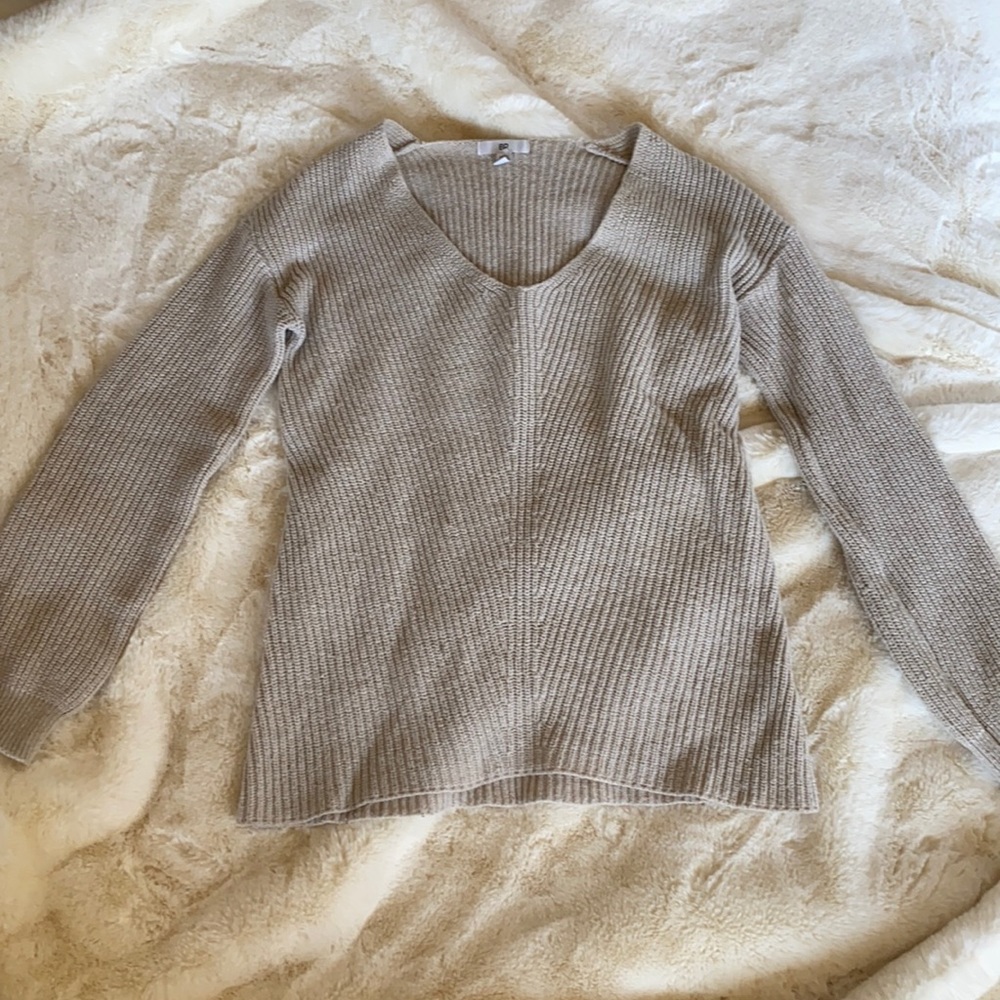 BP V-neck sweater